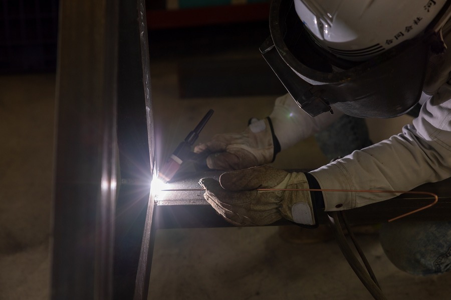 合同会社河成 (46)